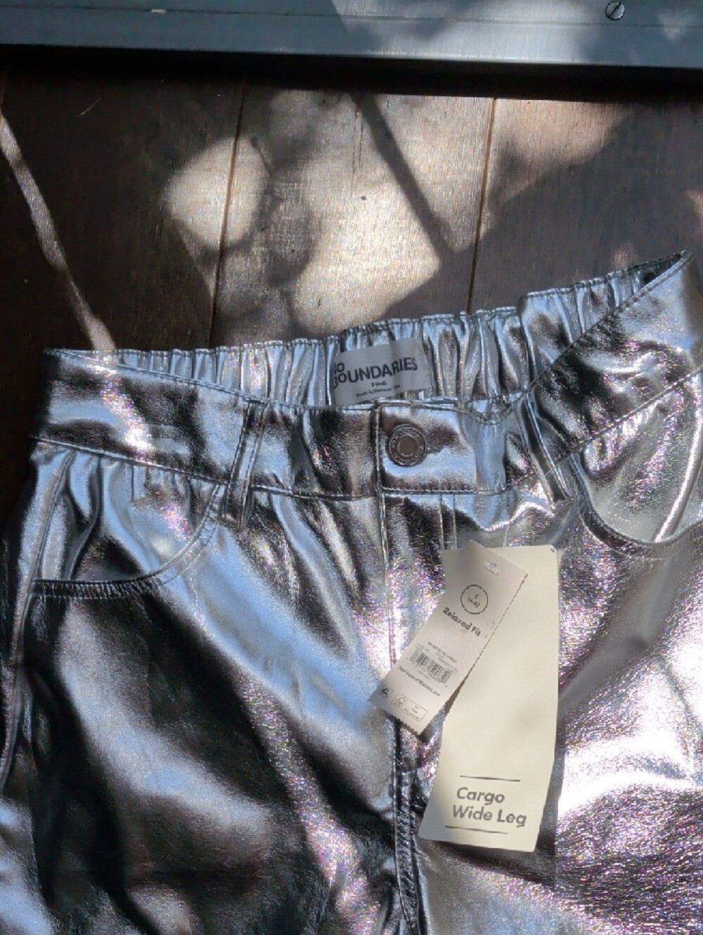 No Boundaries Metallic Silver Cargo Joggers - Picture 2 of 3